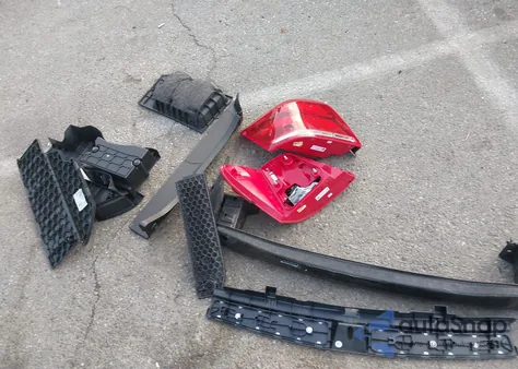 2015 Mercedes-Benz Glk 350 из США, поврежденный, VIN WDCGG5HB6FG338557